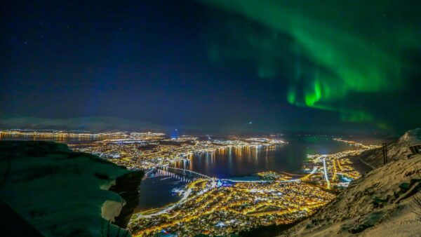 Auroras en Tromso - © Yngve Olsen - Visit Norway