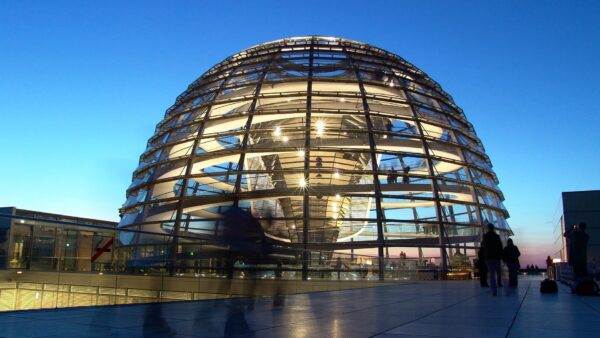 Cúpula del Bundestag en Berlín. Foto: icke_63