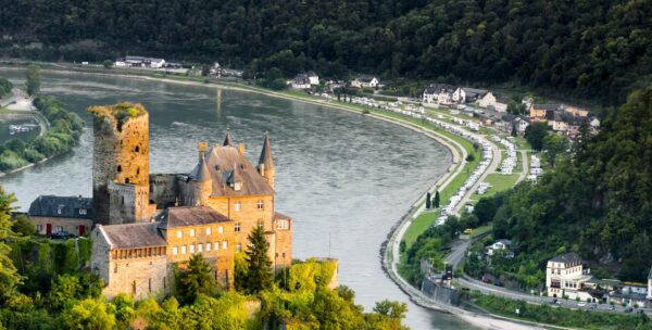 Castell Katz a la Vall del Rin