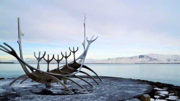 Monumento vikingo en Reykjavik