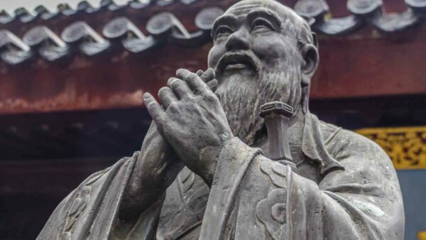Estatua de Confucio, Shanghai